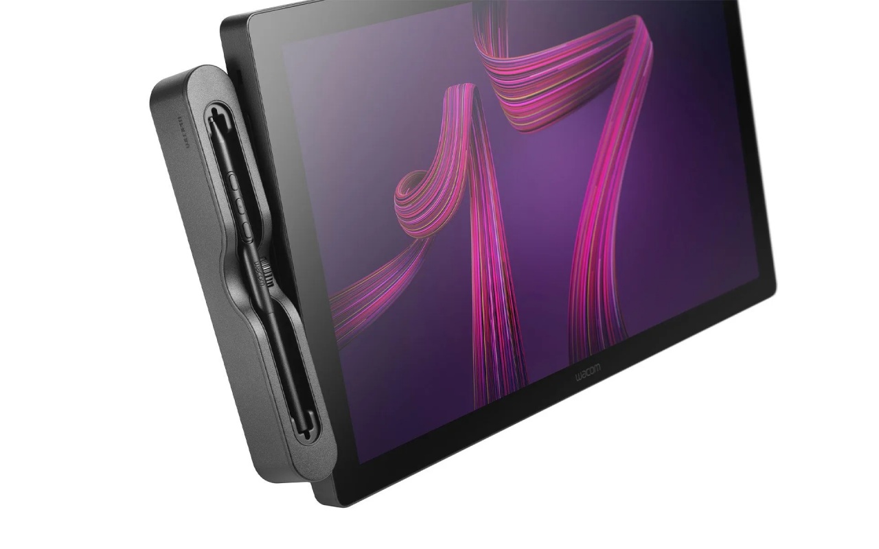 Cintiq Pro 17 Pen & Touch Display with Stand T2